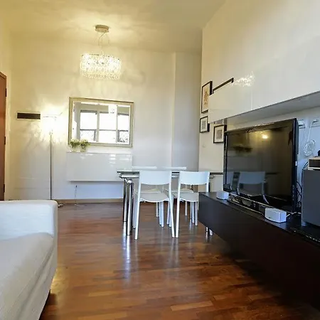 Sole In Centro A Wi-fi Fibra Апартаменты Болонья